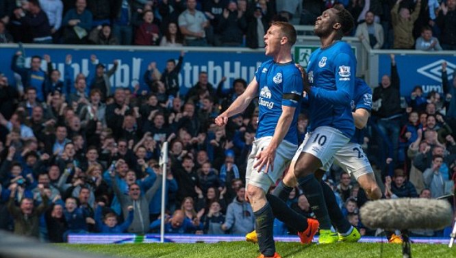 Video clip bàn thắng: Everton 3-0 Man Utd (V34 Ngoại hạng Anh)