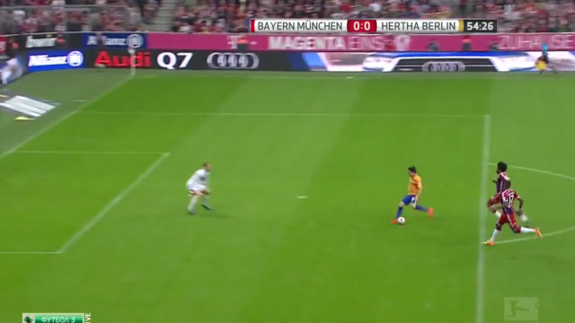 VIDEO: Pha cản phá xuất thần của Neuer giúp Bayern sớm vô địch Bundesliga