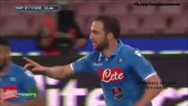 Video clip bàn thắng: Napoli 4-2 Sampdoria (V32 Serie A)