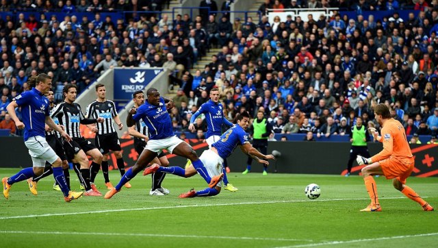 Video clip bàn thắng: Leicester City 3-0 Newcastle (Ngoại hạng Anh)