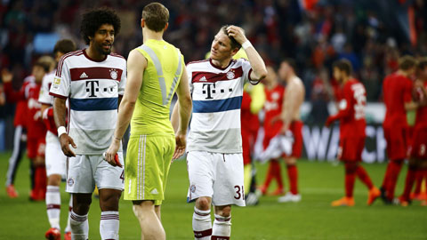 Bayern Munich thua sốc trước đại chiến với Barcelona