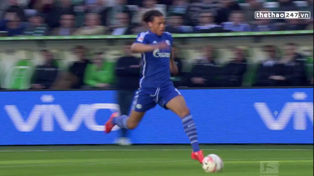VIDEO: Pha tăng tốc ghi bàn từ khoảng cách 80m của sao trẻ Schalke