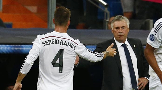 Ancelotti thừa nhận sai lầm khi để Ramos đá tiền vệ trụ