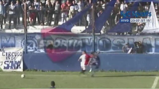 VIDEO: Pha va chạm kinh hoàng khiến cầu thủ thiệt mạng ở Argentina