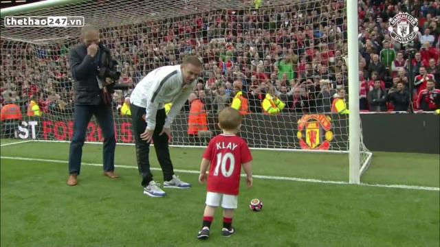 VIDEO: Cậu út 1 tuổi nhà Rooney ghi bàn thắng 'để đời' tại Old Trafford
