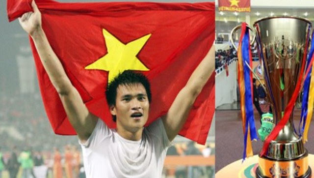 VIDEO: Xem lại bàn thắng lịch sử của Công Vinh vào lưới Thái Lan năm 2008