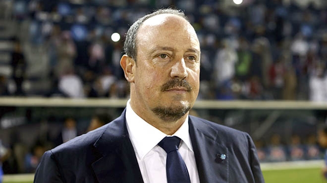 Lộ ngày ra mắt của Benitez ở Real