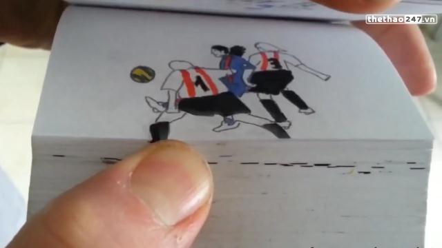 VIDEO: Tái hiện đôi chân ma thuật của Ronaldinho với màn lật sách độc đáo