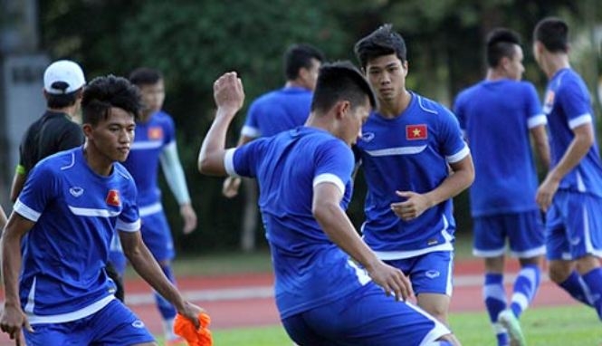 Video SEA Games 28: Buổi tập của U23 Việt Nam trước trận gặp Malaysia