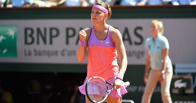Roland Garros 2015: Safarova tiếp tục tạo địa chấn