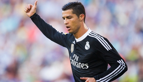 Ronaldo nhận giải Cầu thủ xuất sắc nhất tháng của La Liga