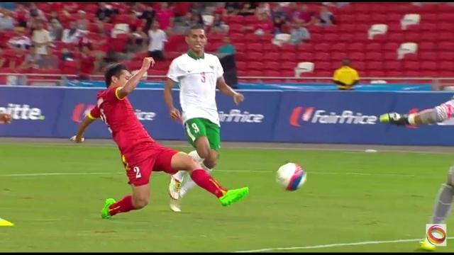 Video SEA Games 28: Hữu Dũng nâng tỷ số lên 4-0 cho U23 Việt Nam