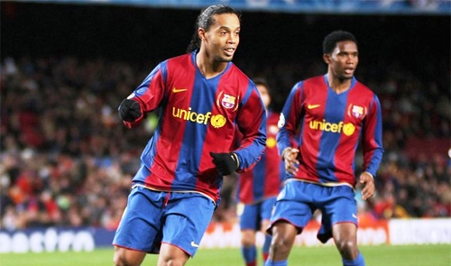 Ronaldinho sắp tái hợp Eto'o