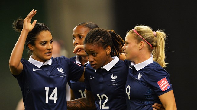 Video bàn thắng: Pháp 3-0 Hàn Quốc (Vòng 1/8 World Cup bóng đá nữ)
