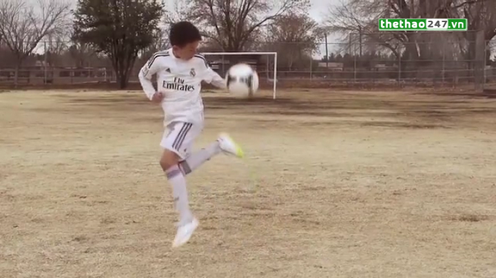 VIDEO: Cầu thủ nhí với giấc mơ đá bóng giỏi như Ronaldo