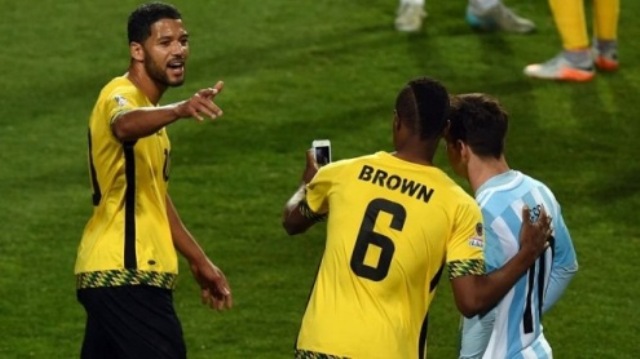 VIDEO: Những khoảnh khắc ấn tượng tại vòng bảng Copa America 2015