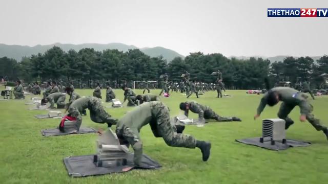 VIDEO: Màn tập luyện võ thuật ấn tượng của quân đội Hàn Quốc