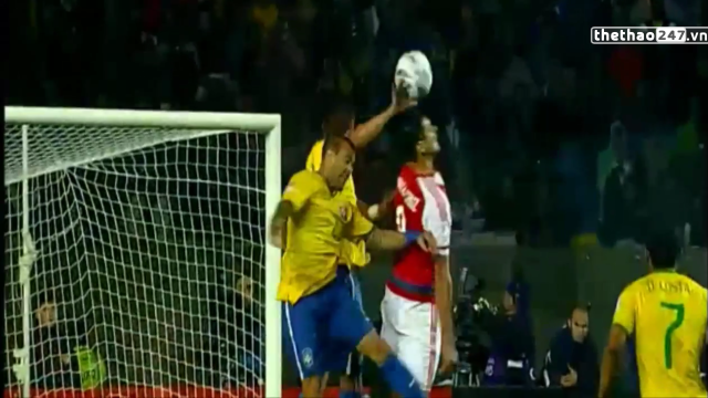 VIDEO: Tình huống chơi bóng bằng tay khiến Thiago Silva trở thành tội đồ của Brazil