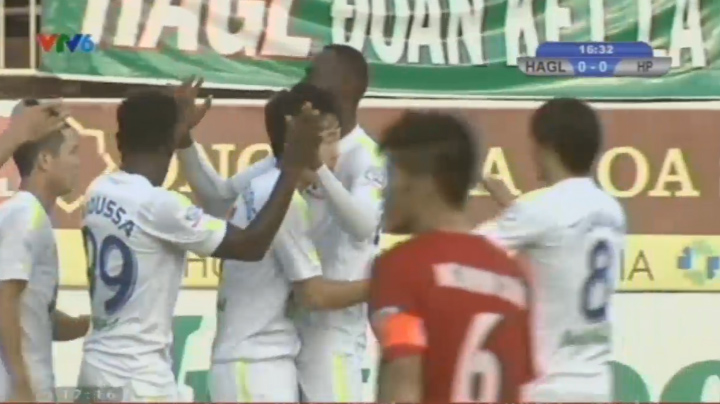 VIDEO: HAGL bất ngờ có bàn thắng mở tỷ số của Sanogo Moussa - phút 17