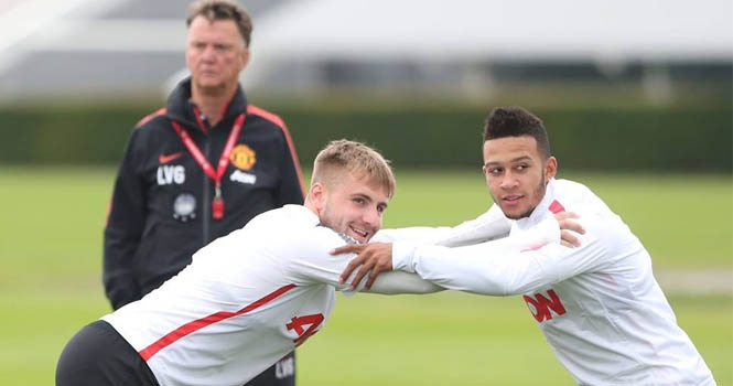 Chùm ảnh cầu thủ Man Utd tươi rói trong ngày hội quân