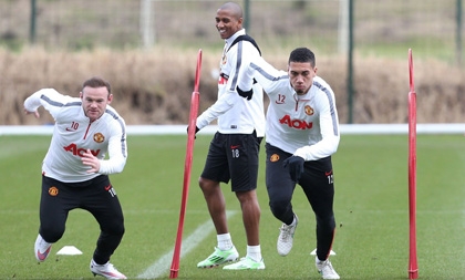 Tình hình lực lượng Man Utd: Công thủ đều thiếu