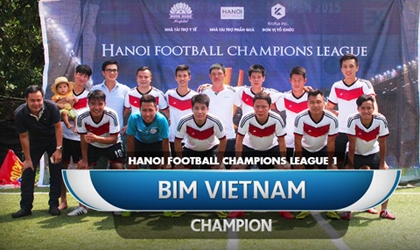 Sôi động giải Hanoi Football Champions League 2015