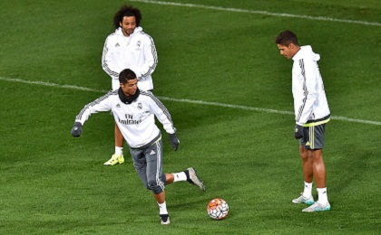 Cristiano Ronaldo và đồng đội tập luyện chuẩn bị cho IC Cup 2015