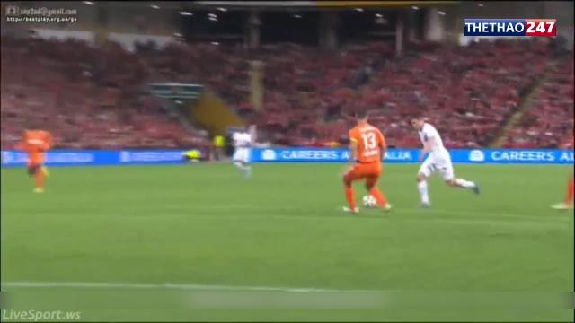 VIDEO: Cú xỏ háng tinh tế của James Milner ấn định chiến thắng cho Liverpool