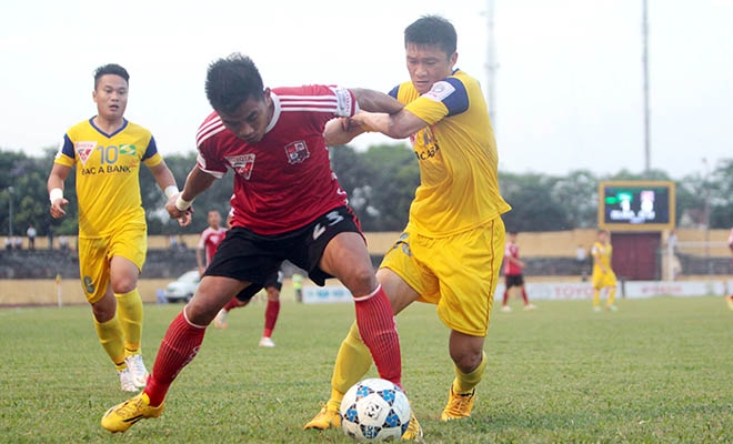 Video bàn thắng: SLNA 3-1 Than Quảng Ninh (Vòng 17 V-League 2015)