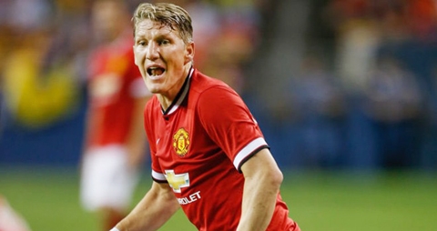 Van Gaal không hài lòng với Schweinsteiger