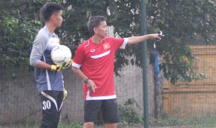 HLV U19 Việt Nam cảnh báo các cầu thủ HAGL