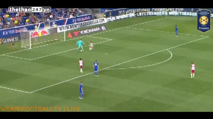 VIDEO: Sai lầm của Courtois suýt khiến Chelsea phải chịu thêm 1 bàn thua