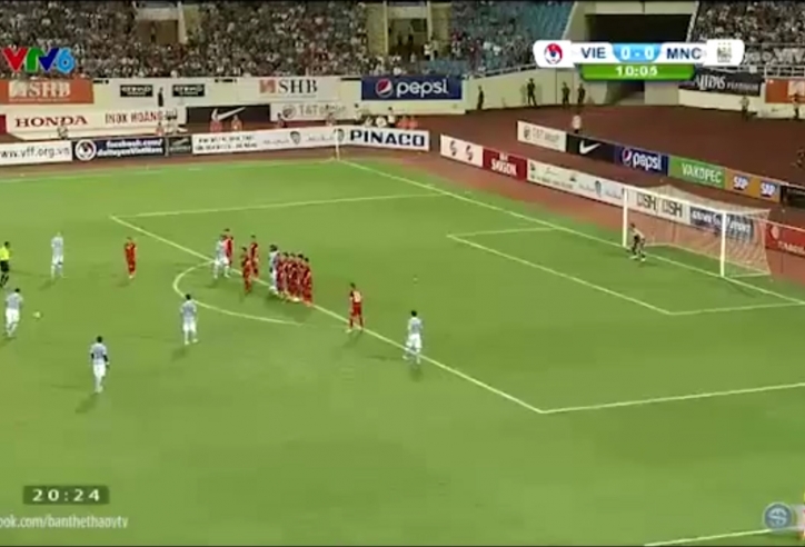 Video bàn thắng: Việt Nam 1-8 Manchester City (Giao hữu)