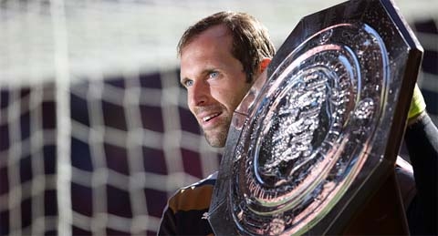 Petr Cech cảm ơn fan Chelsea sau khi giành Siêu cúp