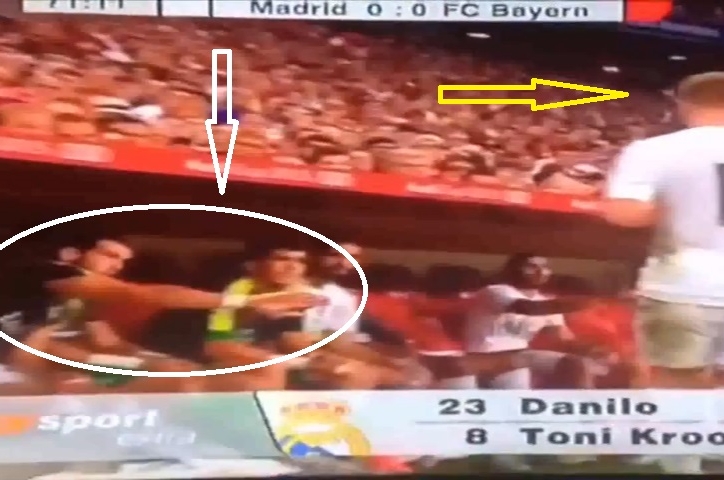 VIDEO: Toni Kroos phớt lờ, từ chối bắt tay Gareth Bale