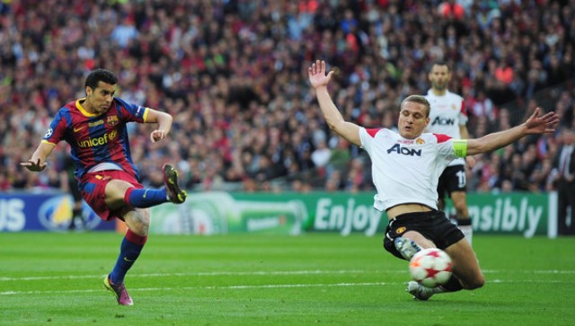 VIDEO: Xem lại bàn thắng để đời của Pedro vào lưới MU năm 2011
