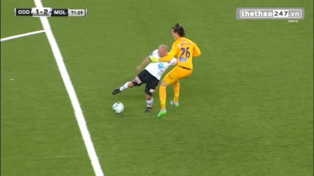 VIDEO: Tình huống mắc lỗi ngớ ngẩn của thủ môn tại giải Na Uy