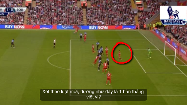 VIDEO: Tranh cãi, bàn thắng của Benteke đã ở vào thế việt vị theo luật mới?
