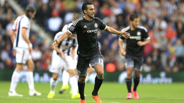VIDEO: Màn ra mắt ấn tượng của Pedro trong màu áo Chelsea