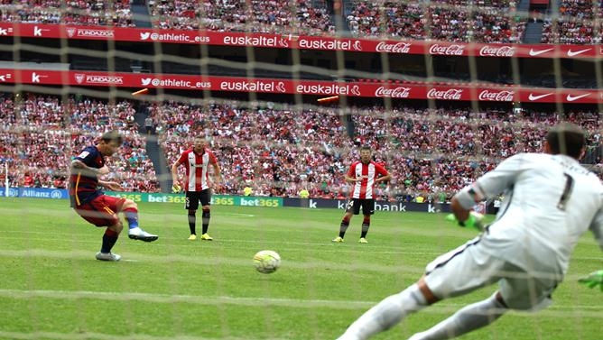 Video bàn thắng: Athletic Bilbao 0-1 Barcelona (Vòng 1 La Liga 2015/2016)