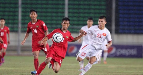 HLV Anh Tuấn chưa hài lòng với chiến thắng của U19 Việt Nam