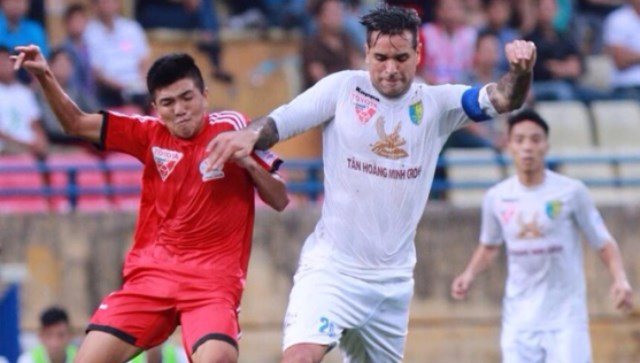 Video bàn thắng: Hà Nội T&T 1-0 Quảng Ninh (Vòng 25 - V.League 2015)