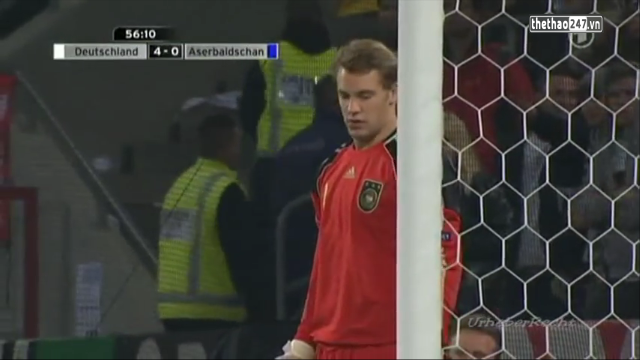VIDEO: Bàn thua từ pha vồ ếch kinh điển của thủ thành Manuel Neuer