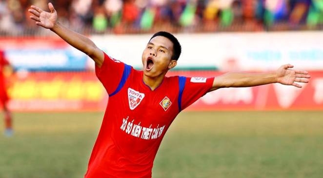 VIDEO: Lê Văn Thắng - Vua phá lưới nội V-League 2015