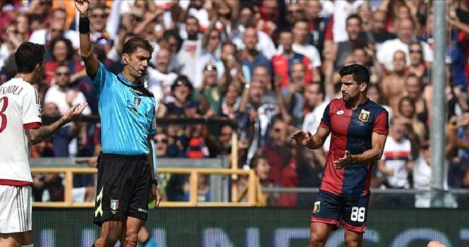 Genoa 1-0 AC Milan: Thẻ đỏ tai hại