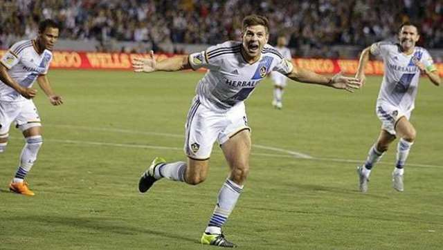 VIDEO: Gerrard tiếp tục tỏa sáng trong màu áo LA Galaxy