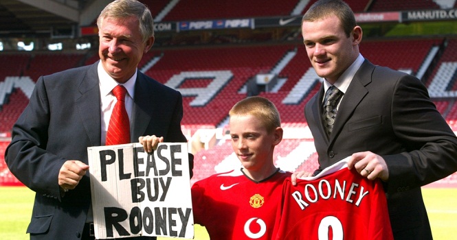 Rooney bất bình khi bị vu oan trong tự truyện của Sir Alex