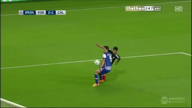 VIDEO: Chelsea thua oan vì mất trắng 1 quả penalty