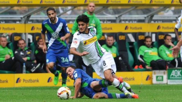Video bàn thắng: M'gladbach 2-0 Wolfsburg (Vòng 8 Bundesliga)