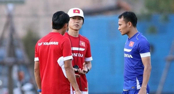 HLV Miura thưởng nóng cho các tuyển thủ Việt Nam